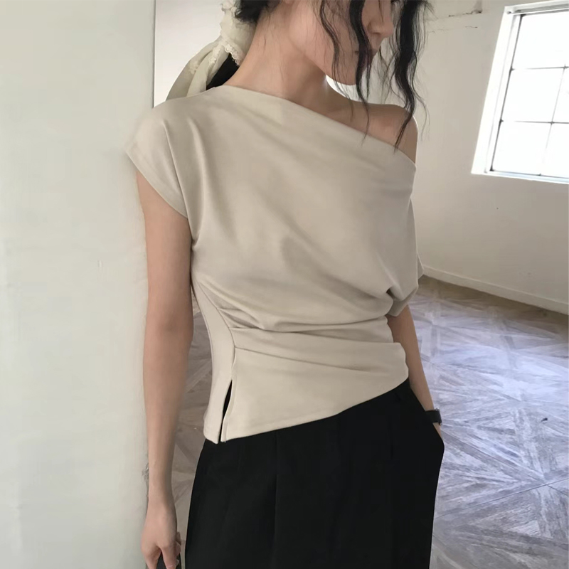 Lifestyle Of Korean - Elegant One-Shoulder Design Sensation Top Korean