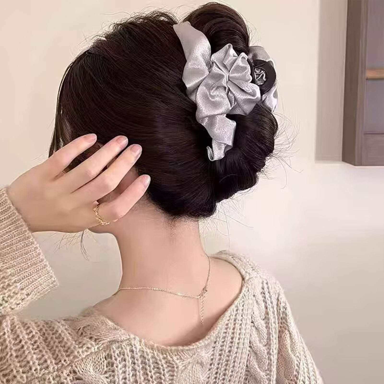 Large Satin Hair Claw Korean S – обзор и цена Korean Daily Lifestyle